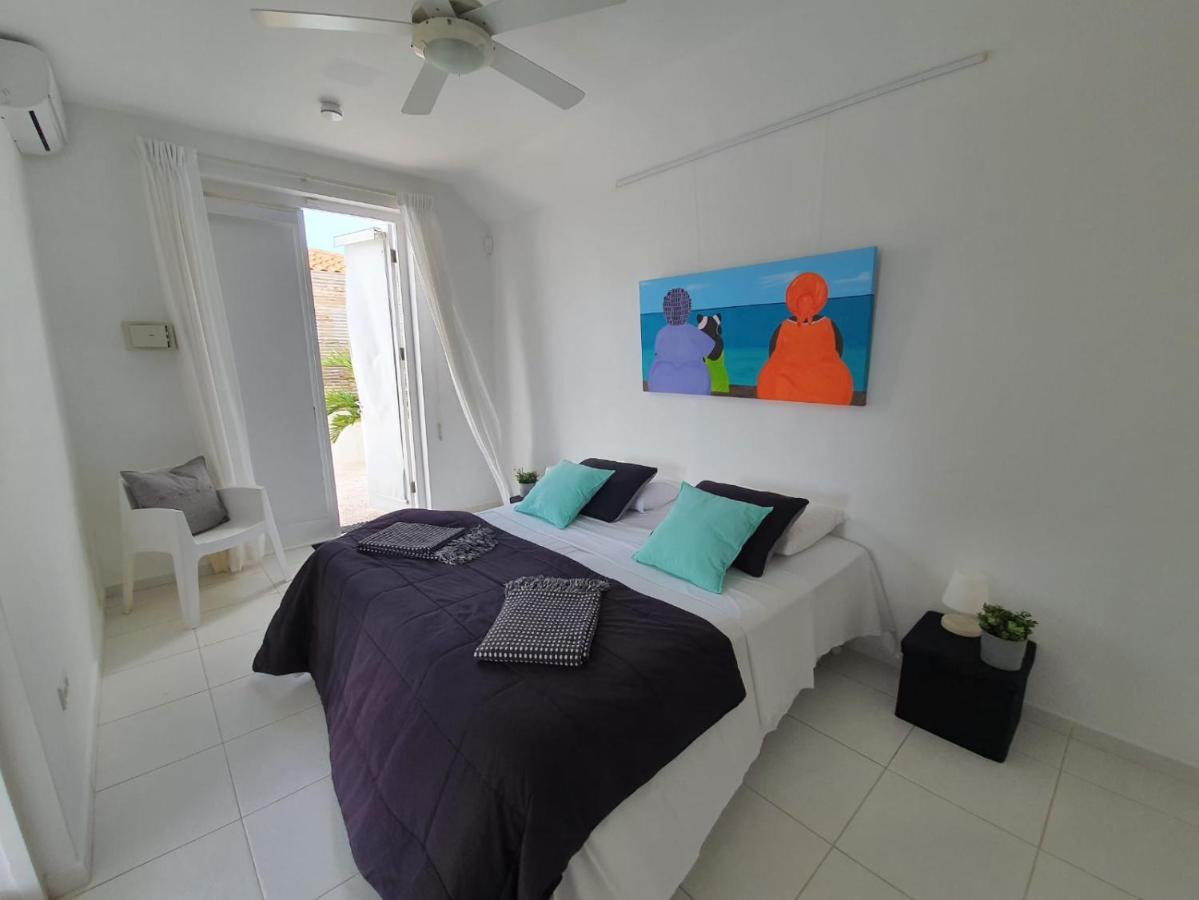 B1 Apartment With Balcony At Jan Thiel Curacao Buitenkant foto